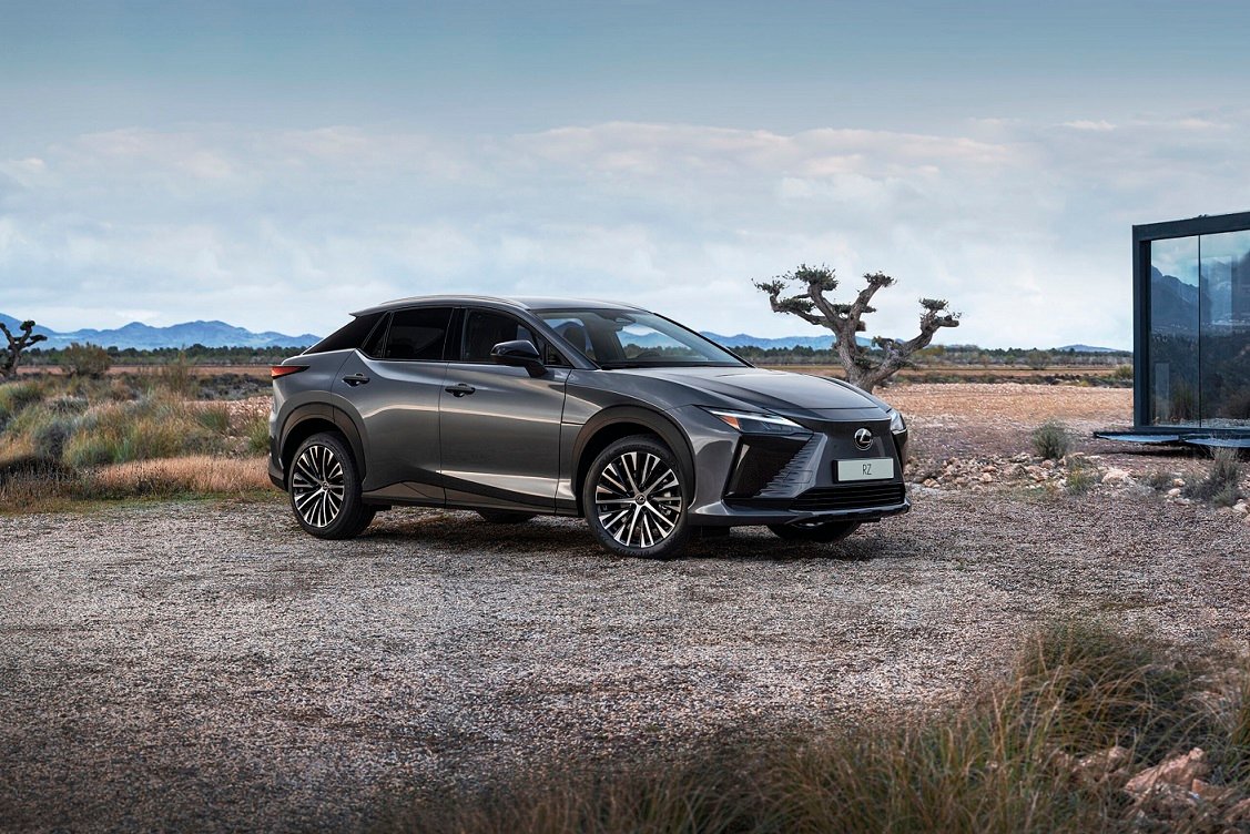 Lexus_RZ_2025